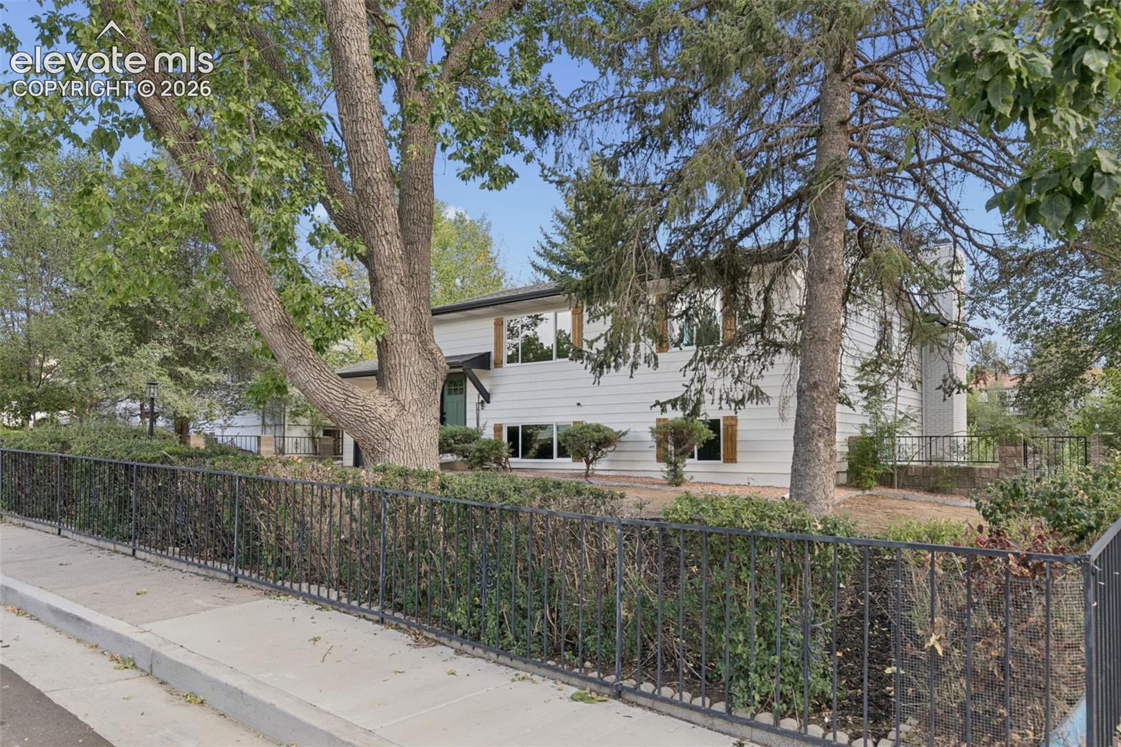 4635 S Sleepy Hollow Circle