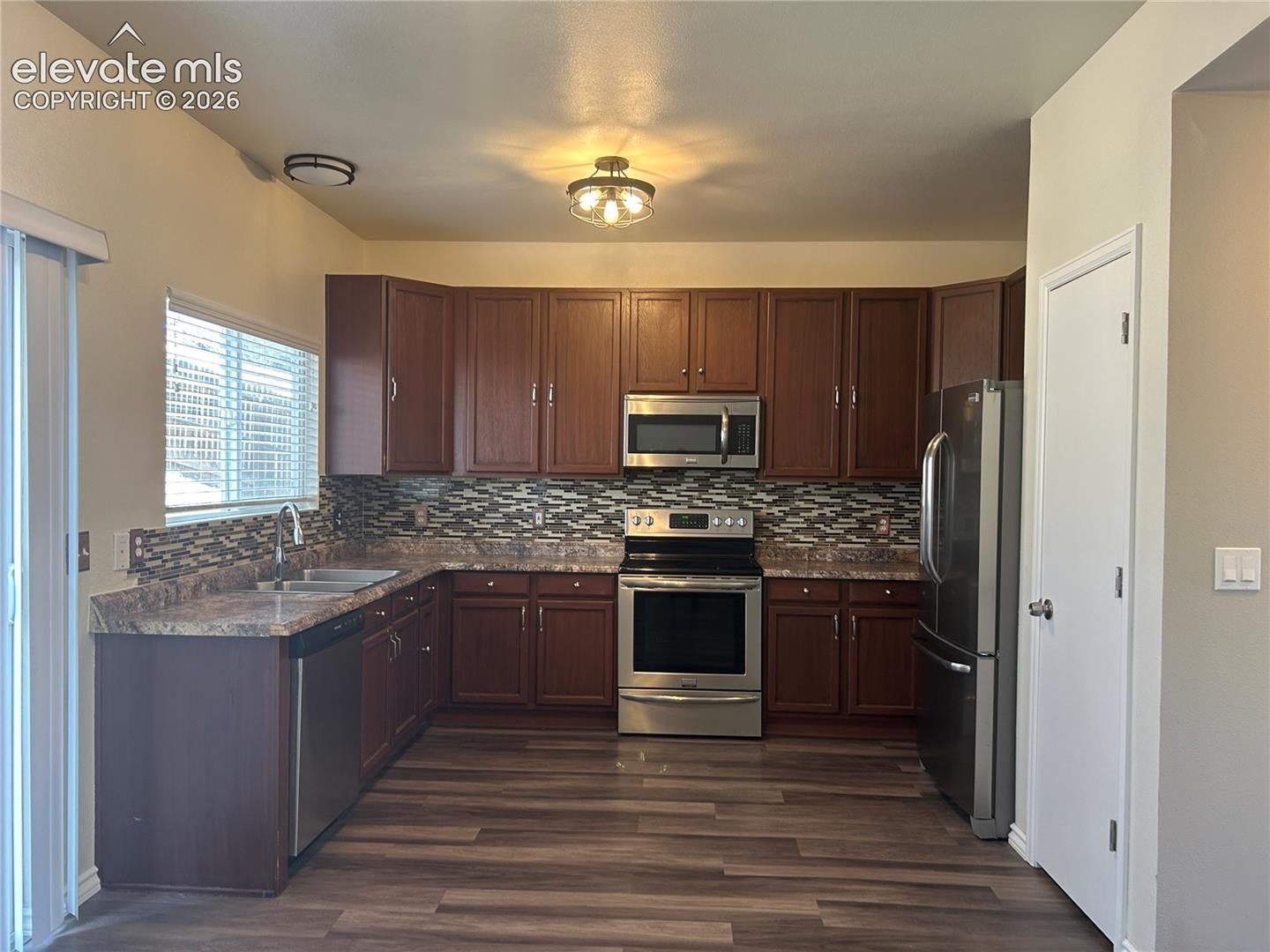 628 Prairie Star Circle