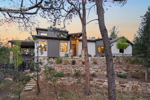 Photo of 1685 Oakmoor Heights, Colorado Springs, CO 80906 (MLS # 4509171)