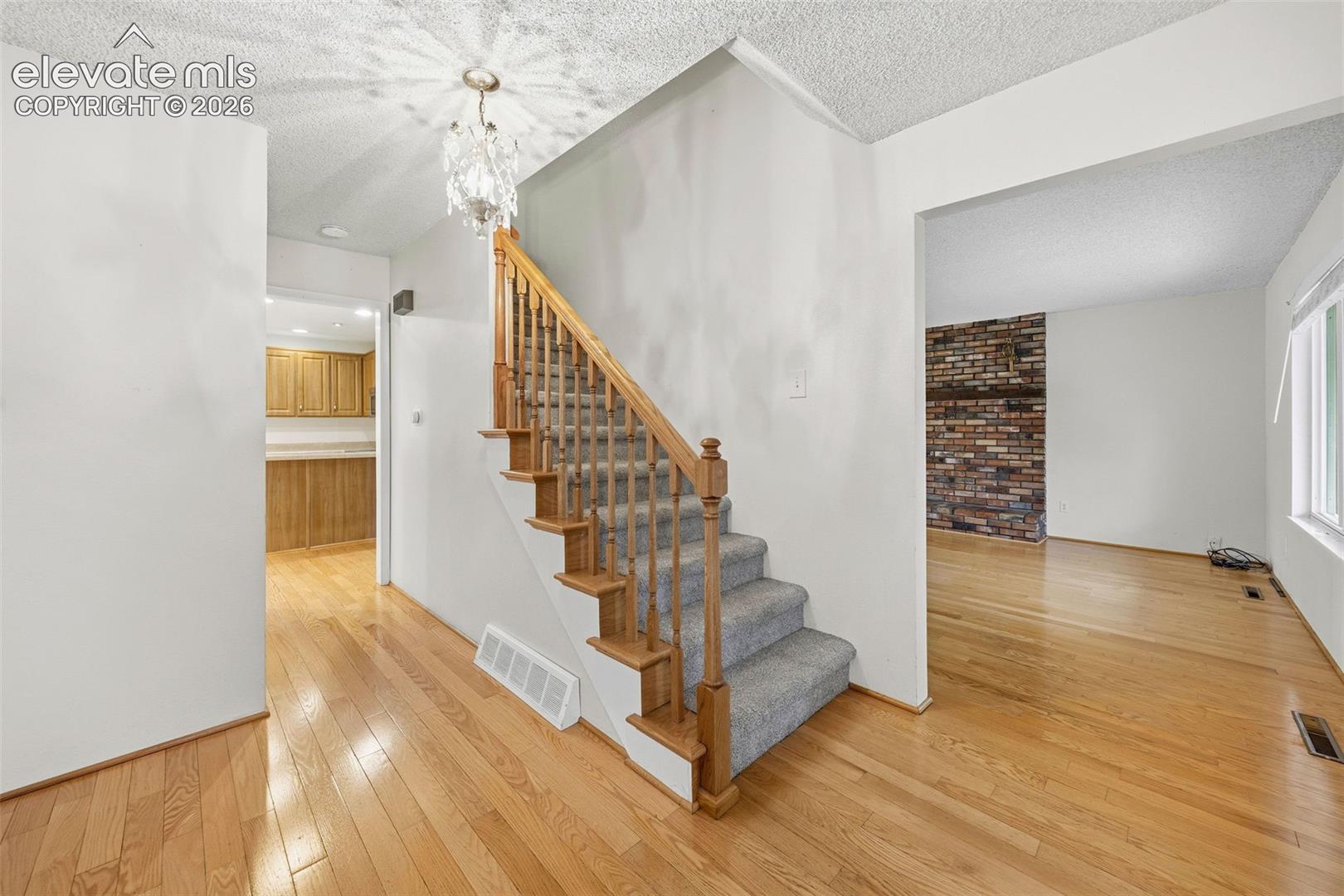 135 Fox Hill Lane
