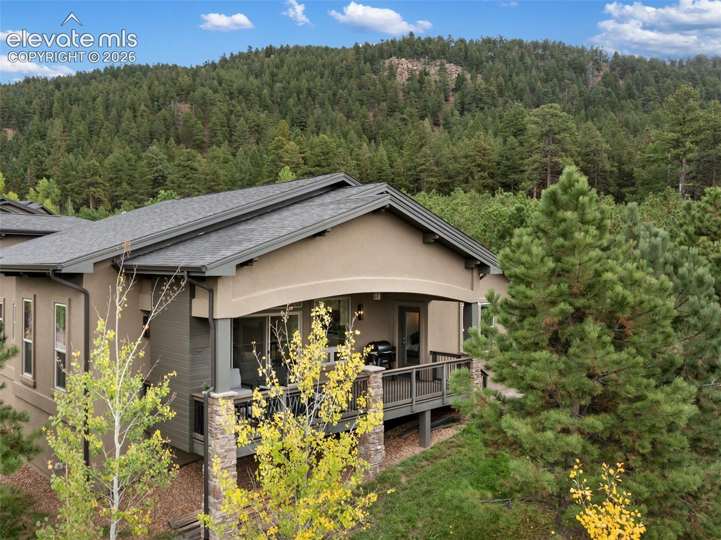 1110 Highlands Court