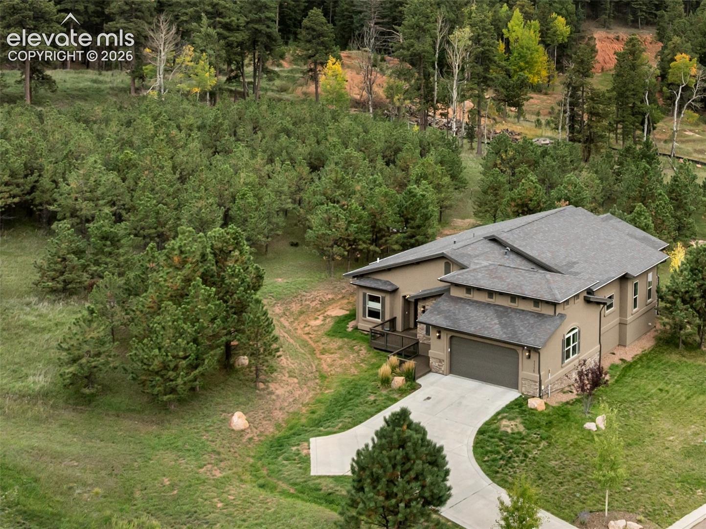 1110 Highlands Court