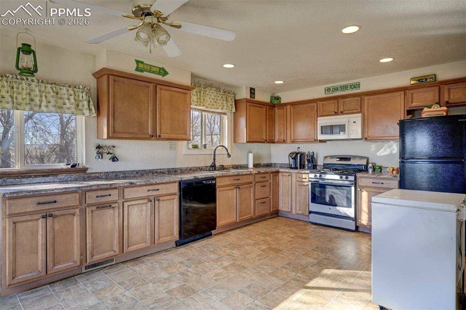 9420 Mulberry Road