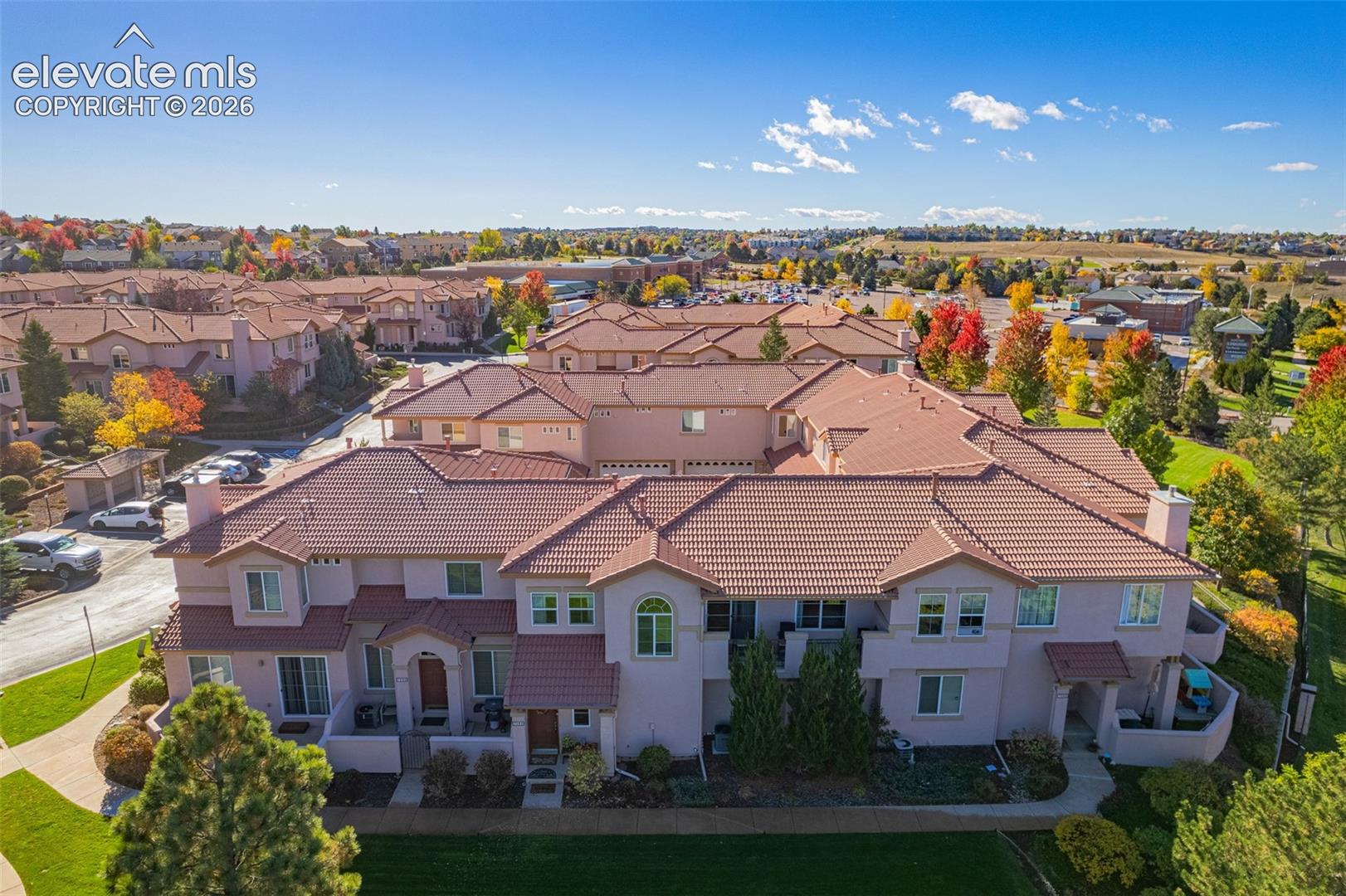 7086 Sand Crest View