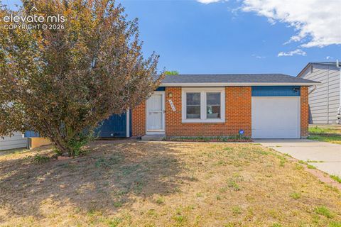 Photo of 6805 Parkridge Court, Colorado Springs, CO 80915 (MLS # 4632989)