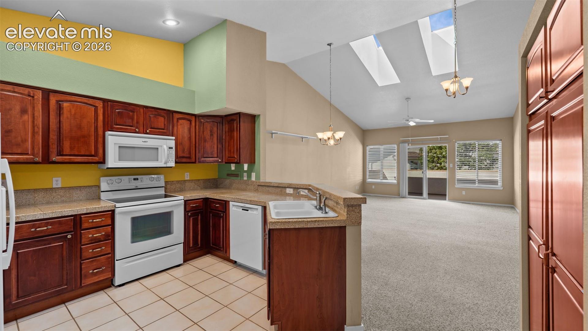 2112 Summerset Drive
