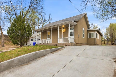 Photo of 911 S El Paso Street, Colorado Springs, CO 80903 (MLS # 3612272)