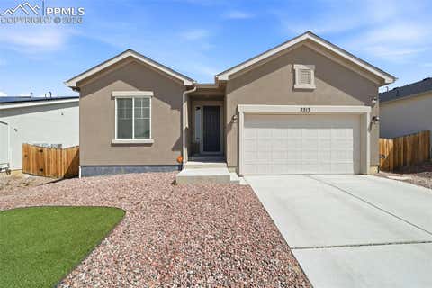 Photo of 2213 Sunrise Lane, Pueblo, CO 81008 (MLS # 8314396)