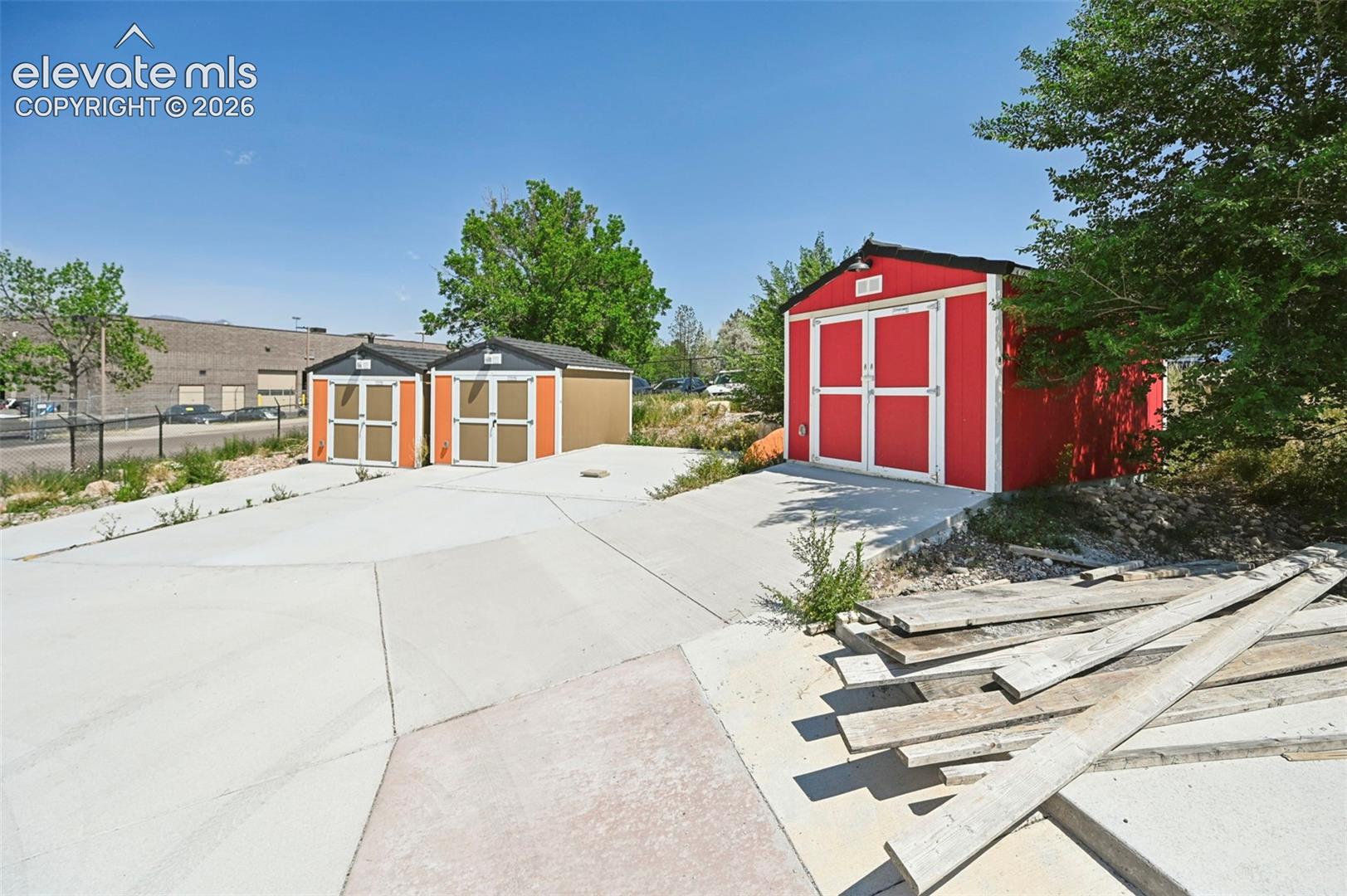2260 La Montana Way