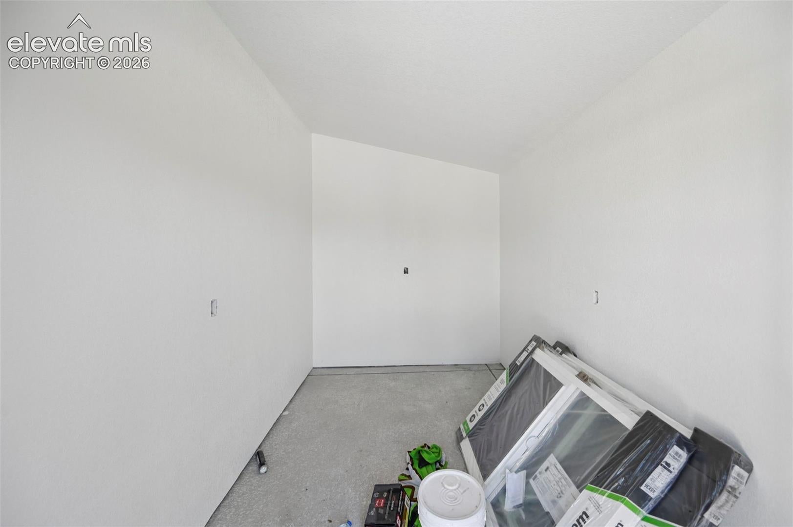 2260 La Montana Way