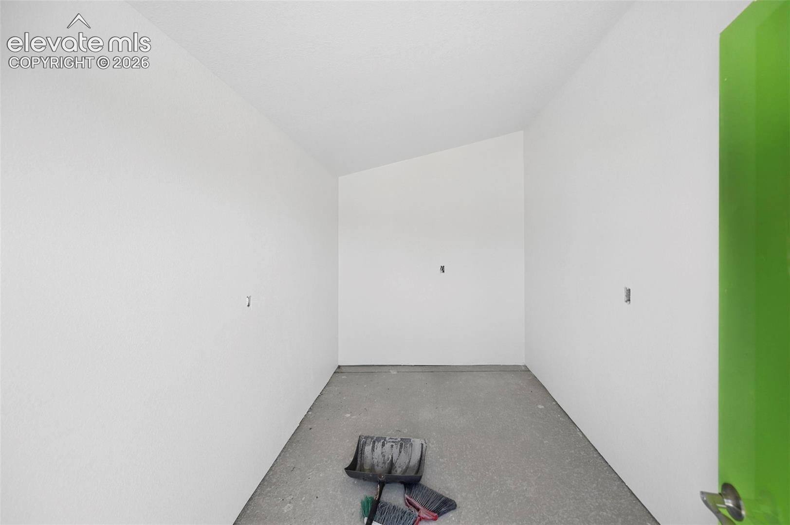 2260 La Montana Way