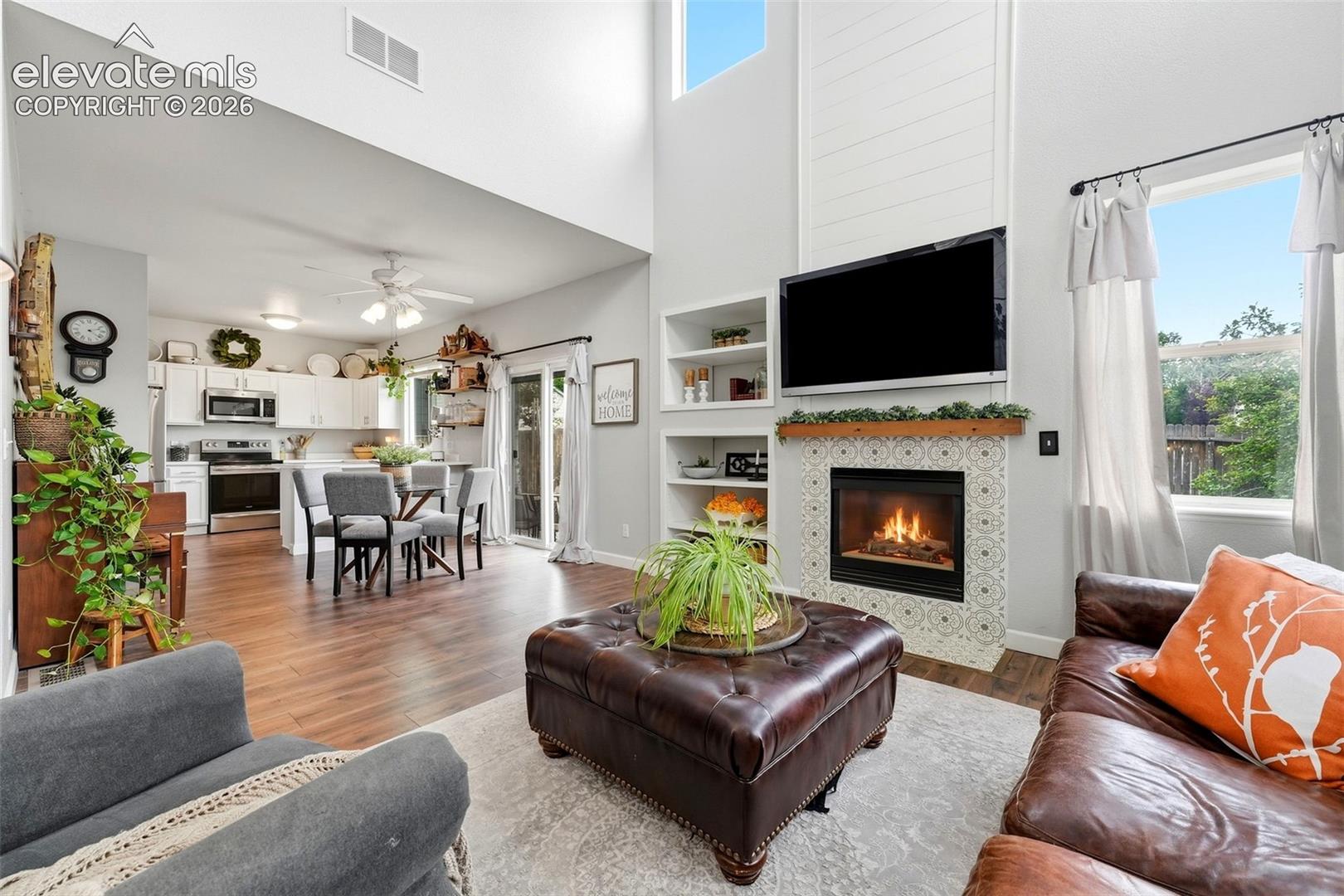 3115 River Valley View