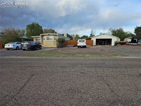 Photo of 722 S Dante Drive, Pueblo West, CO 81007 (MLS # 1176825)