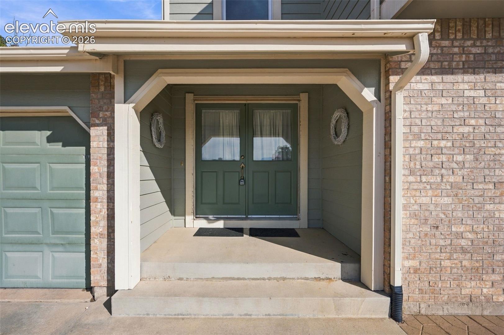 8665 Avens Circle