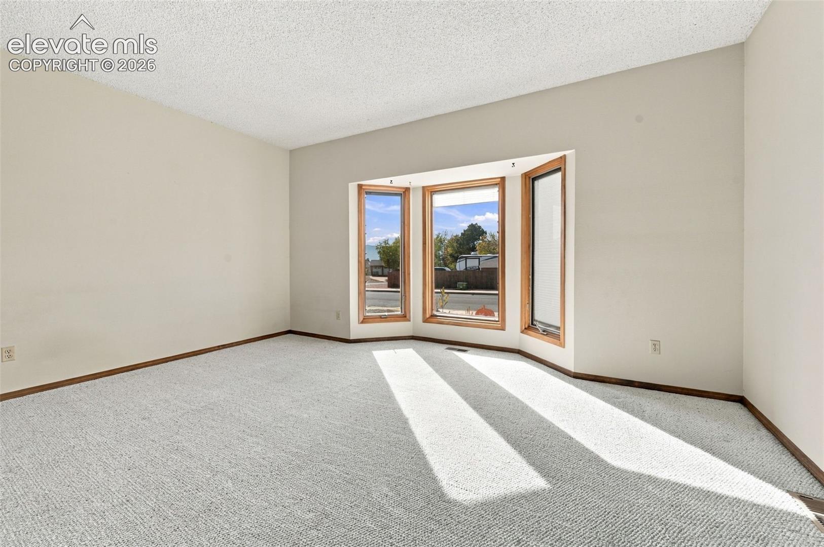8665 Avens Circle