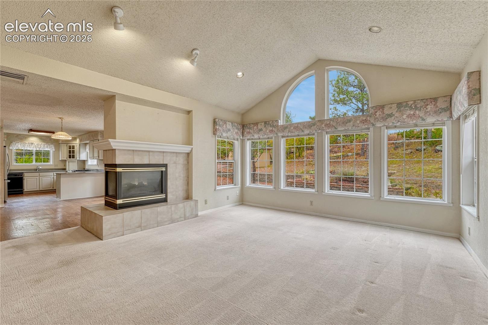 1069 BERGLIND Road