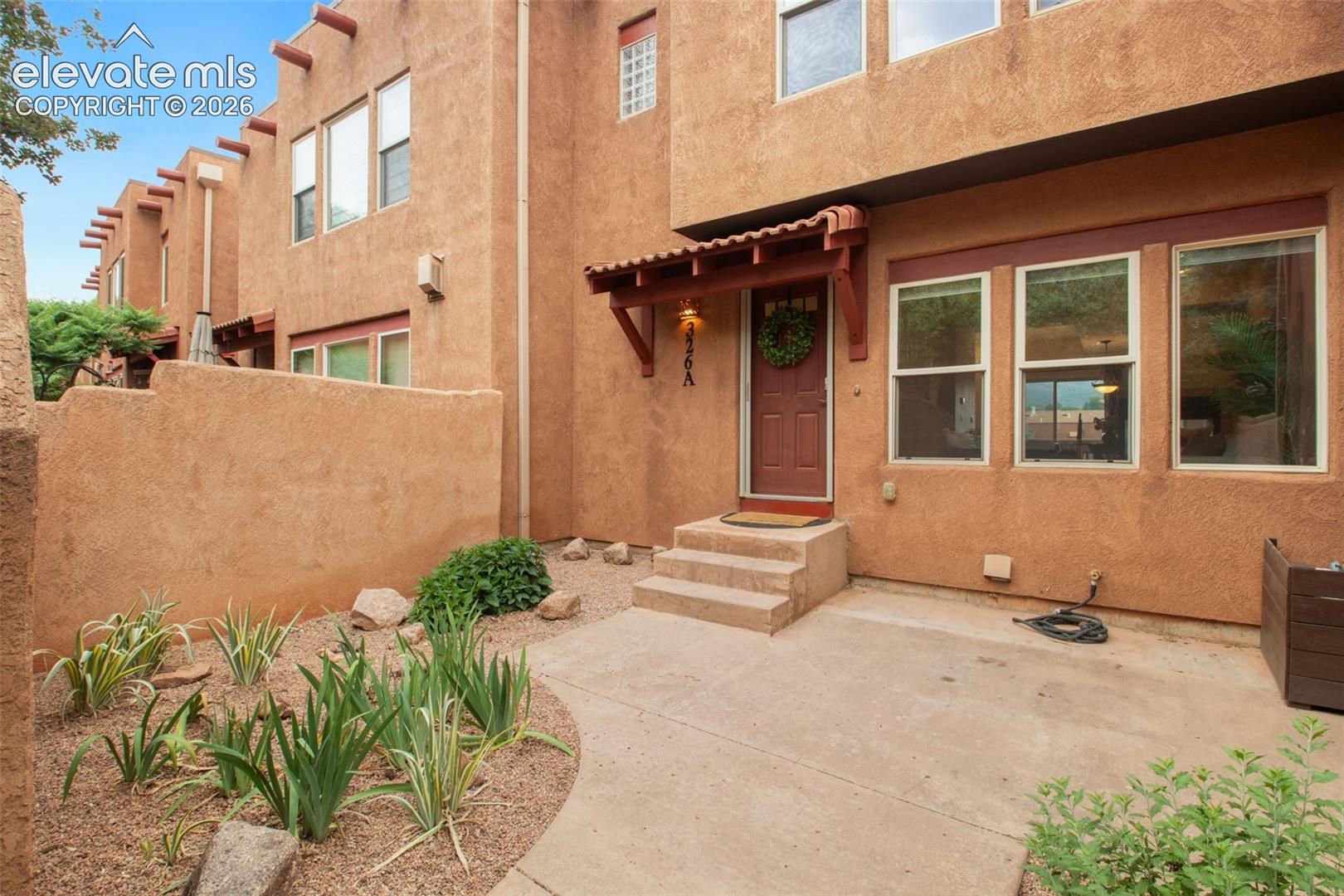 326 Santa Fe Place A