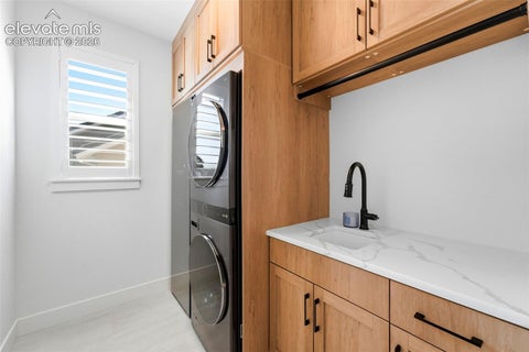 Tiny photo for 3414 Crest Hollow View, Colorado Springs, CO 80904 (MLS # 3696541)