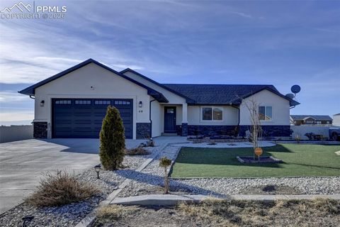 Photo of 40 E Lyons Drive, Pueblo, CO 81007 (MLS # 2028433)