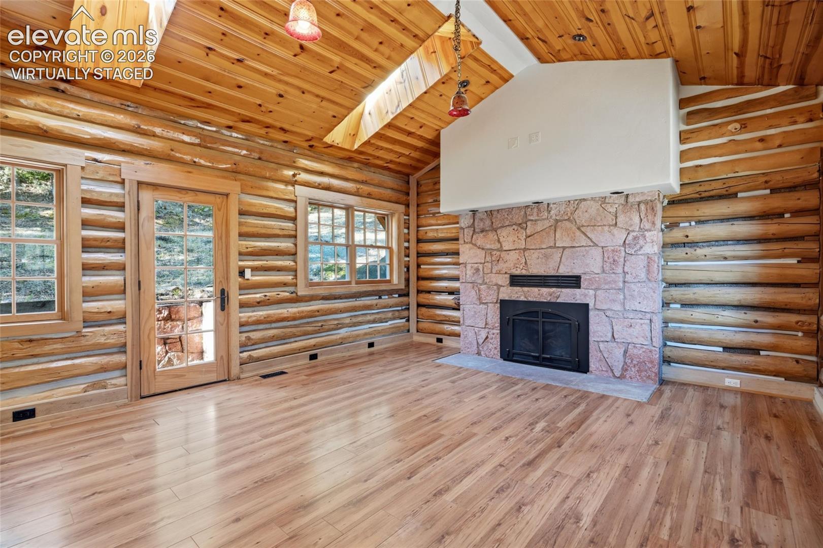 9795 Mountain Road