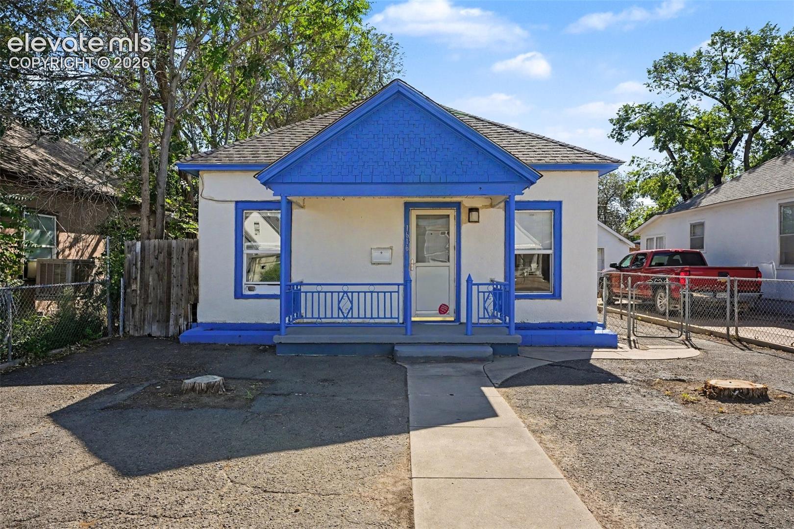 1616 E Orman Avenue