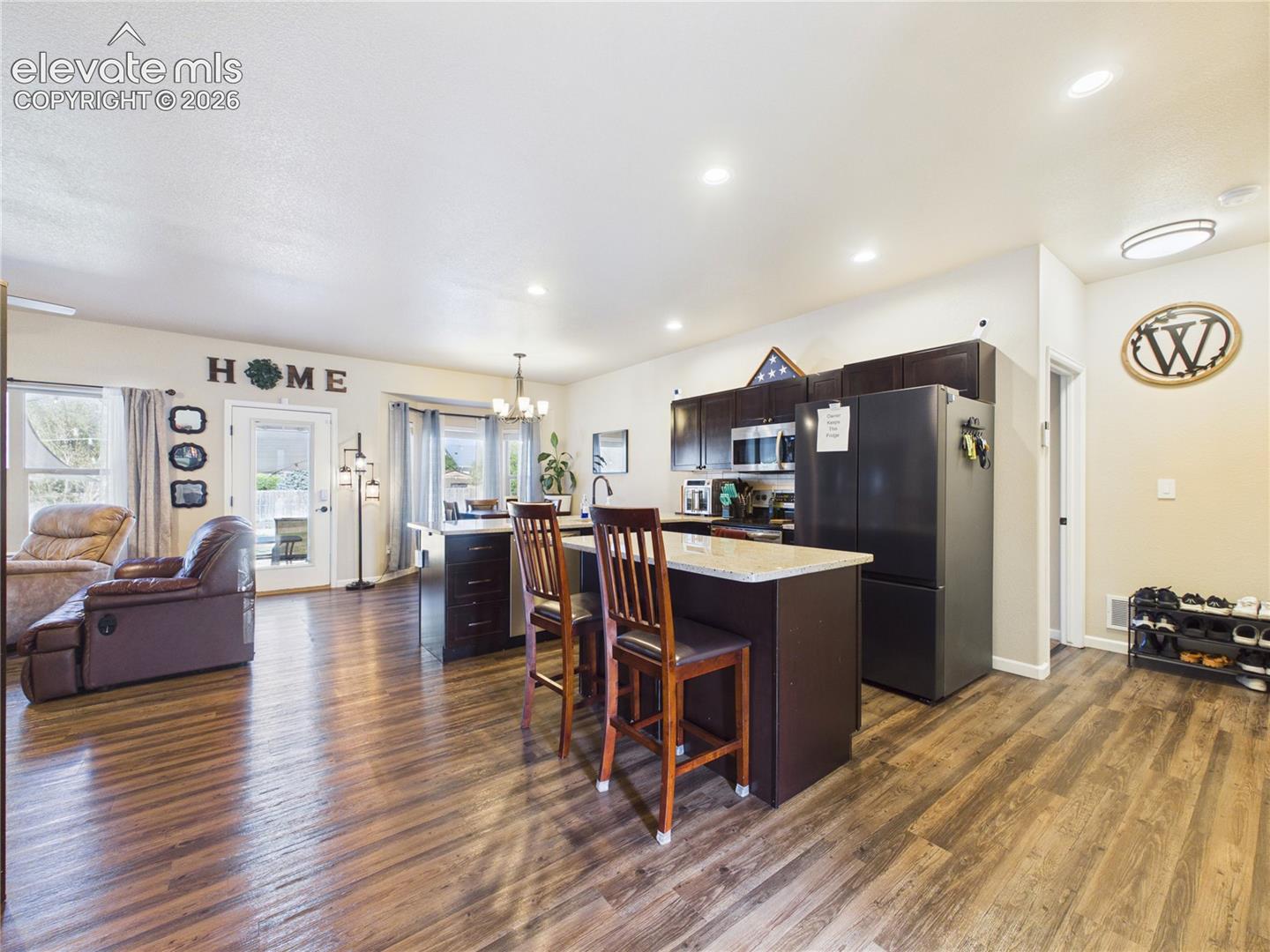 231 S Wiggins Drive