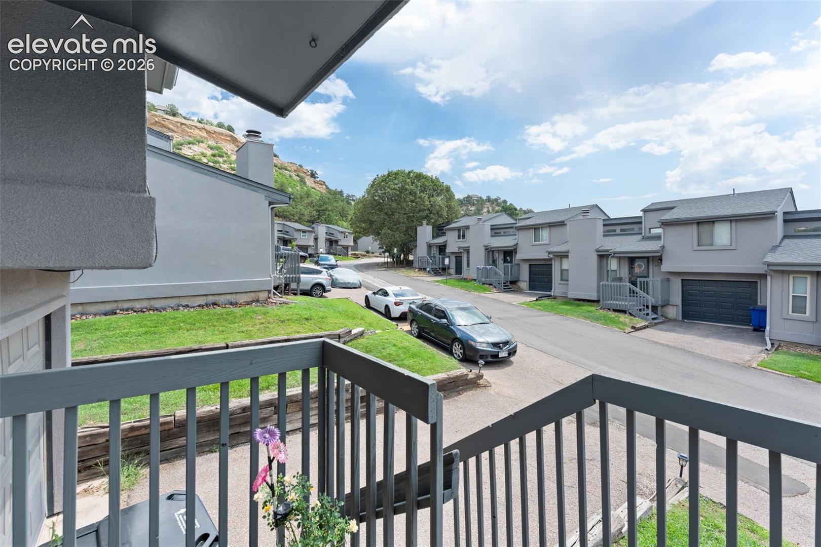 1411 Territory Trail