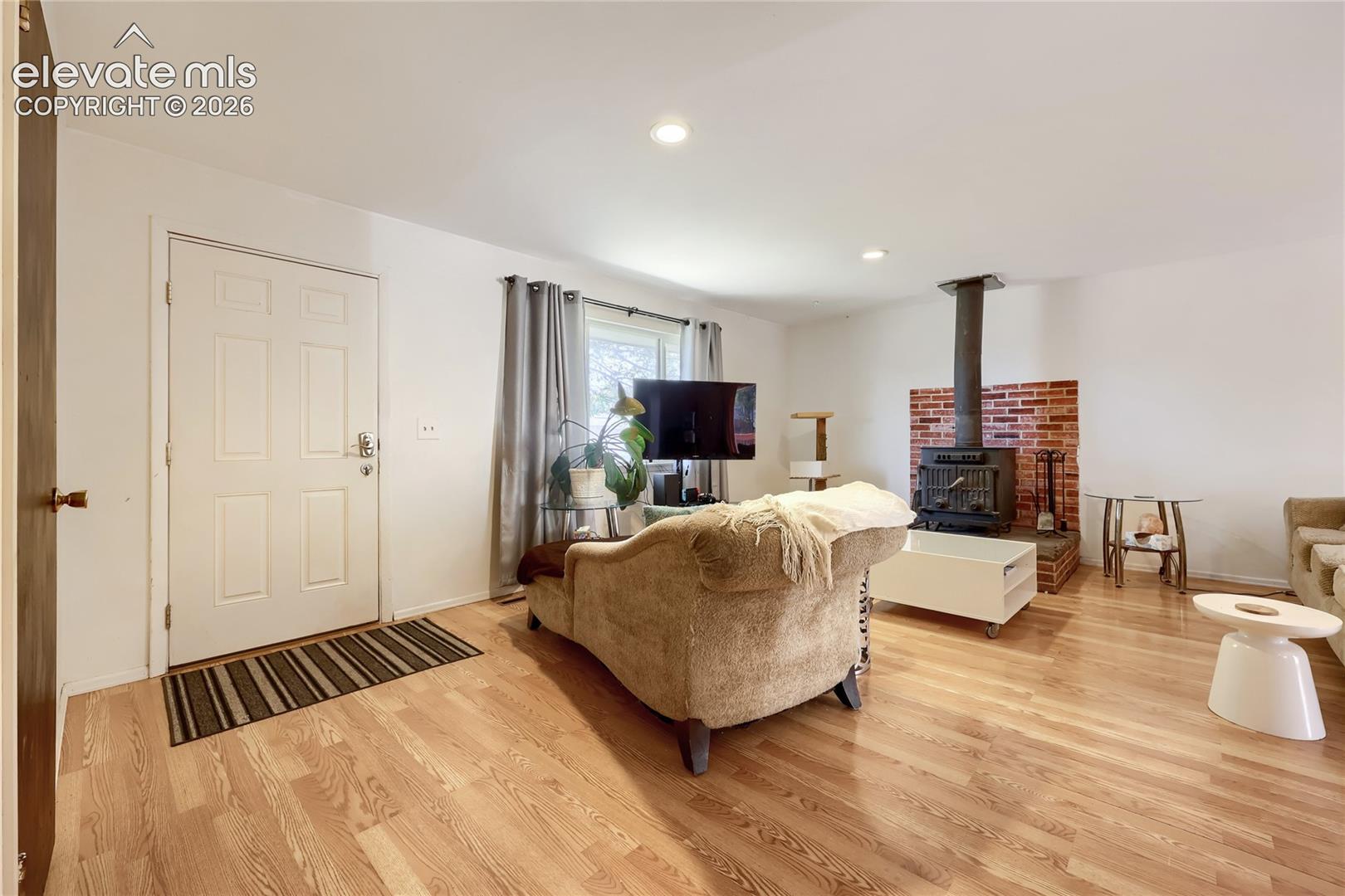 1447 River Drive