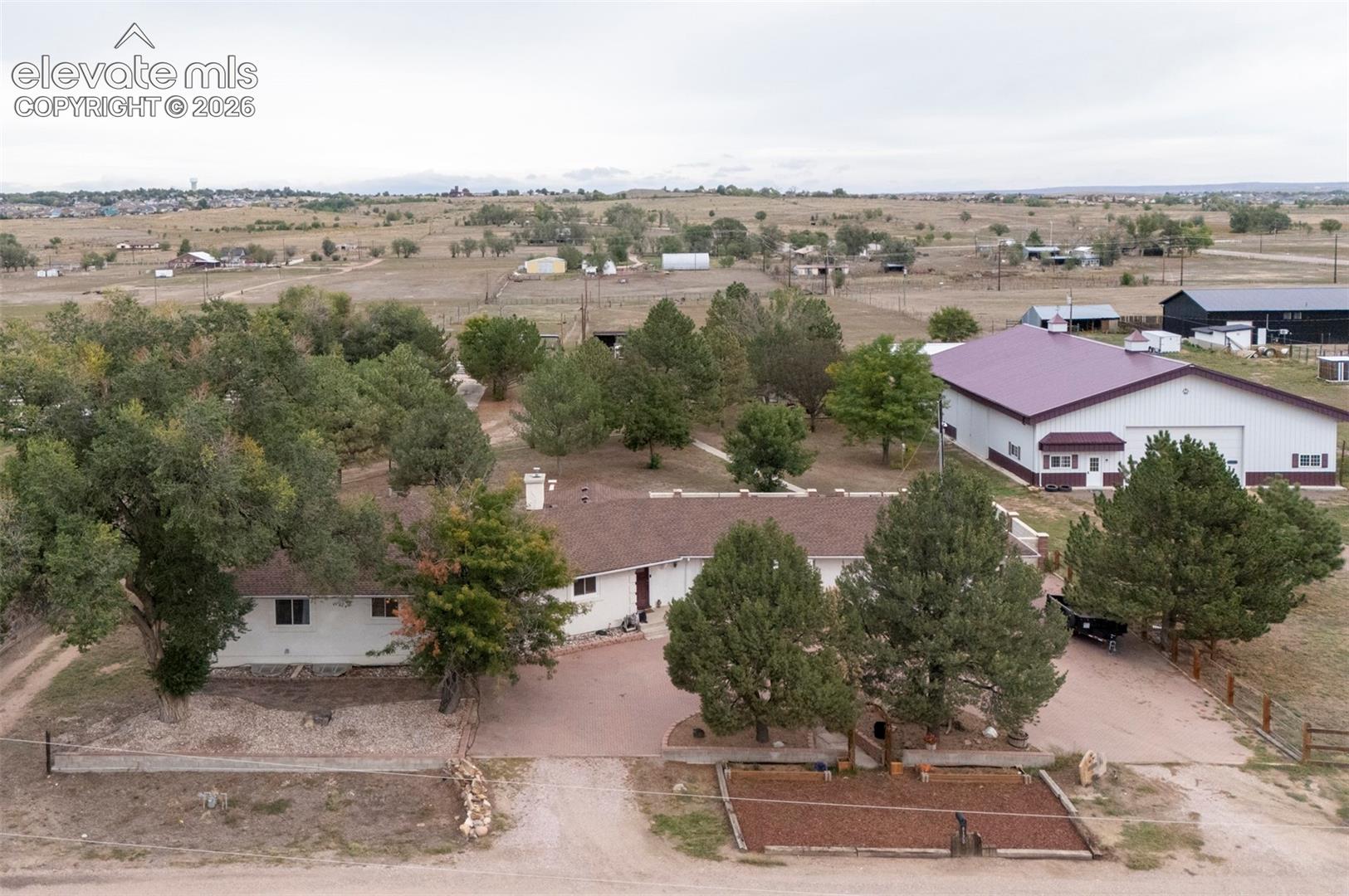 8170 Valli-Farm Road