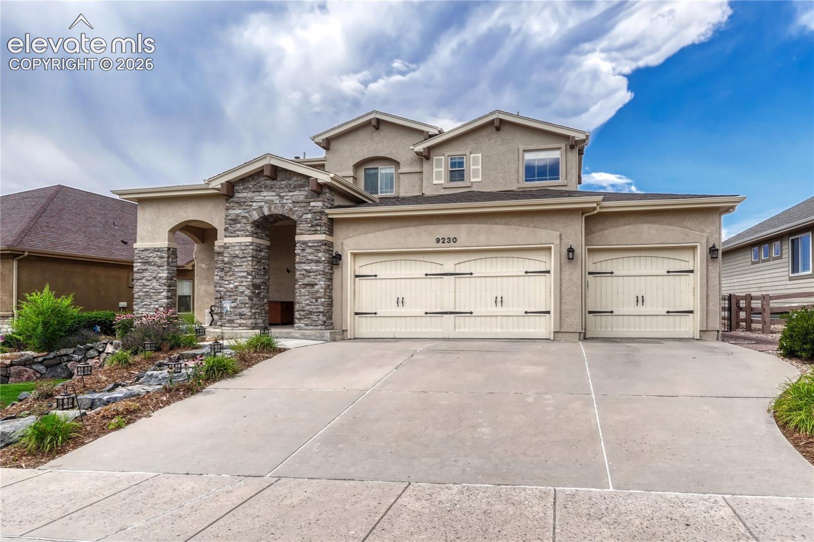 9230 Sky King Drive