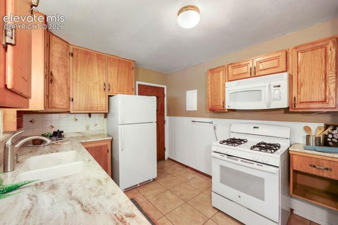 Tiny photo for 618 E Uintah Street, Colorado Springs, CO 80903 (MLS # 6357886)