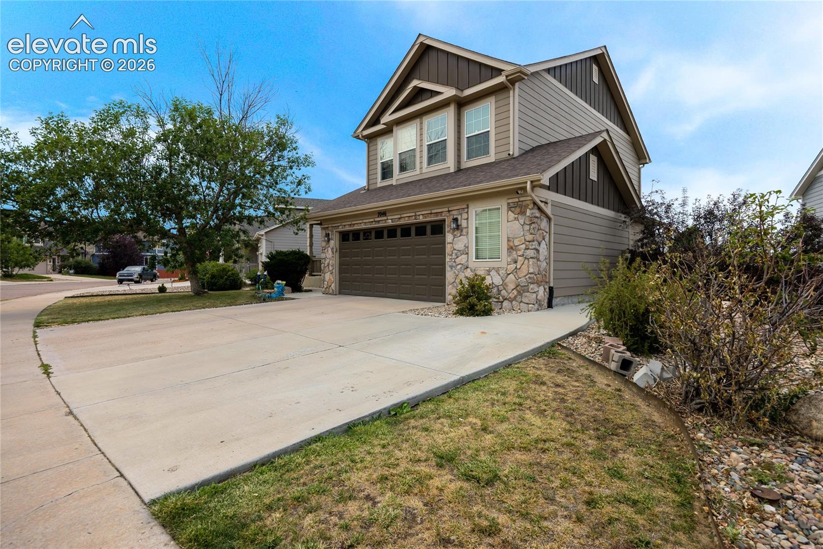 7046 Creekfront Drive