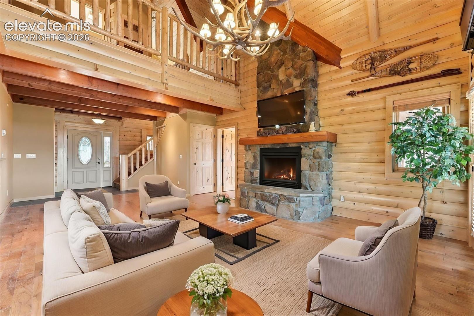 2362 Black Fawn Lane