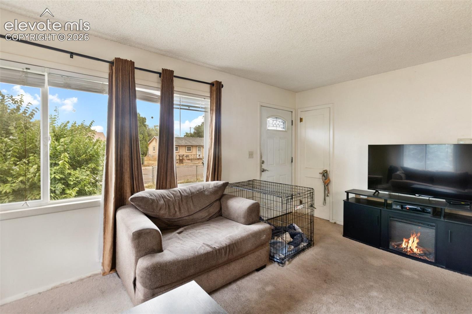 1205 Pando Avenue
