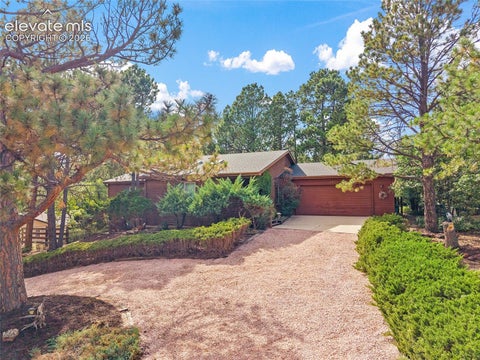 Photo of 6030 Castlewood Lane, Colorado Springs, CO 80918 (MLS # 8571629)