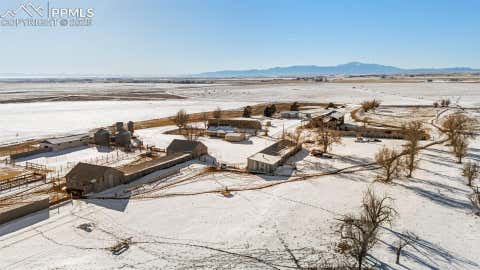 Photo of 24500 E Garrett Road, Calhan, CO 80808 (MLS # 5521424)