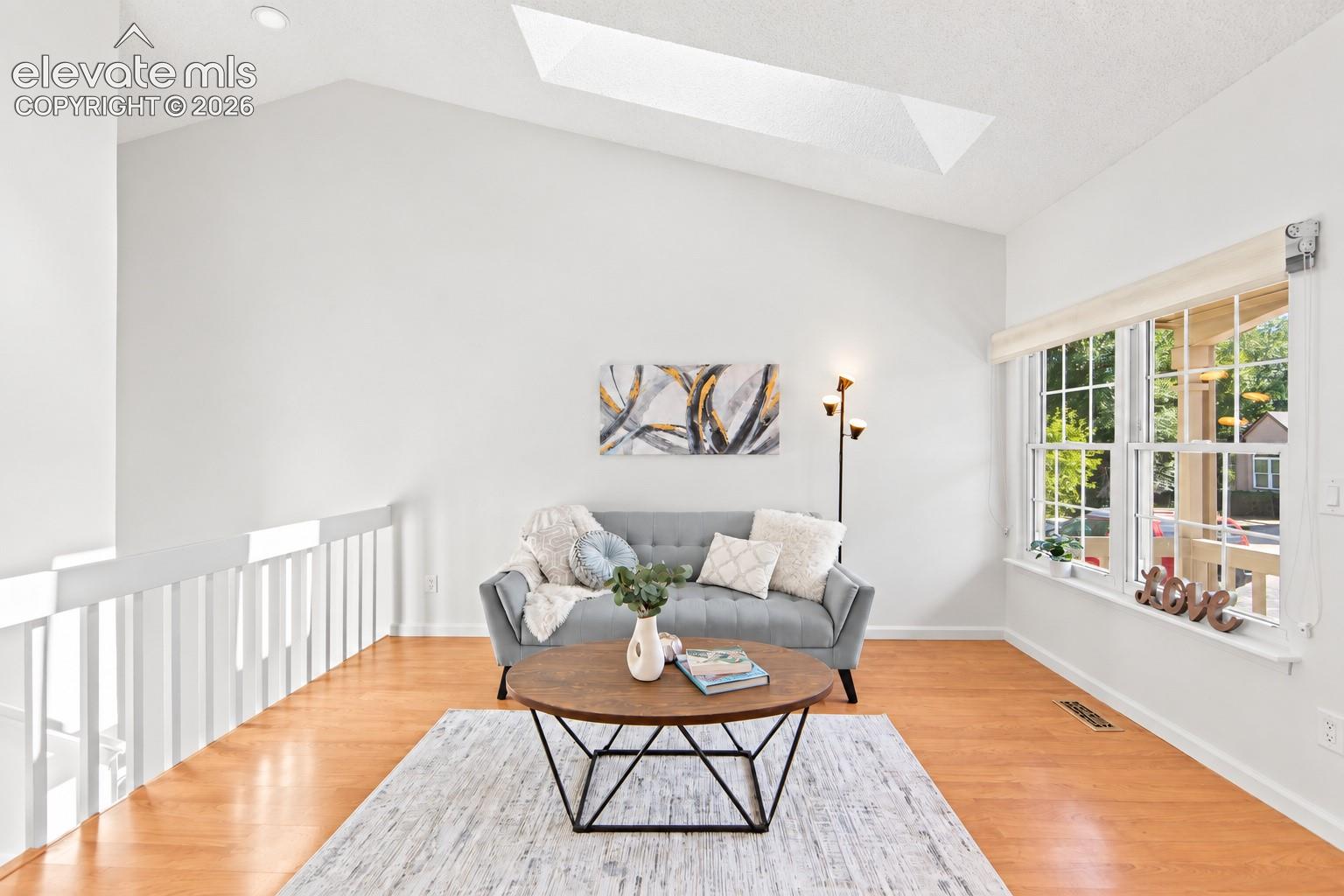 2552 Blazak Loop