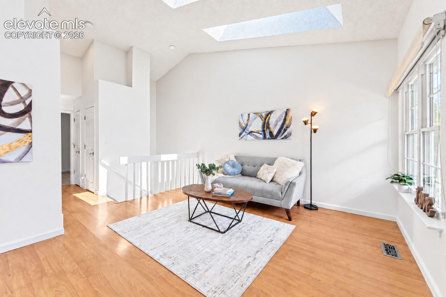 2552 Blazak Loop