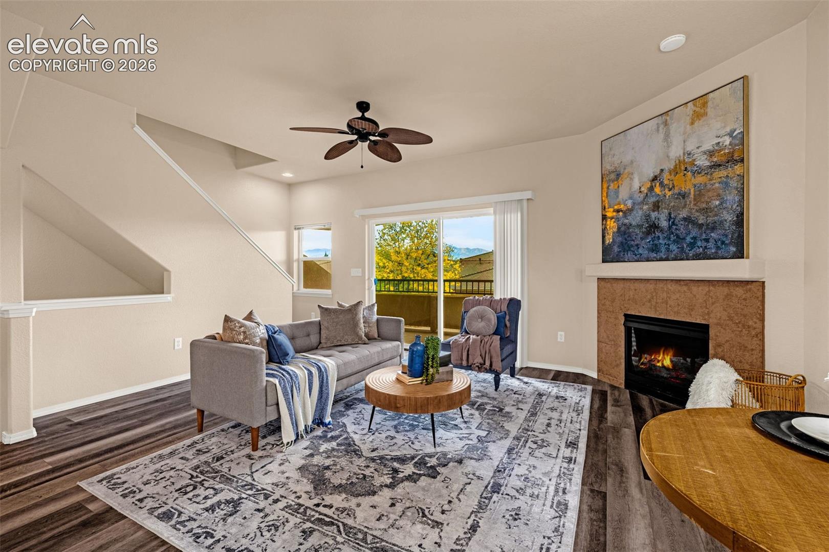 4367 Susie View