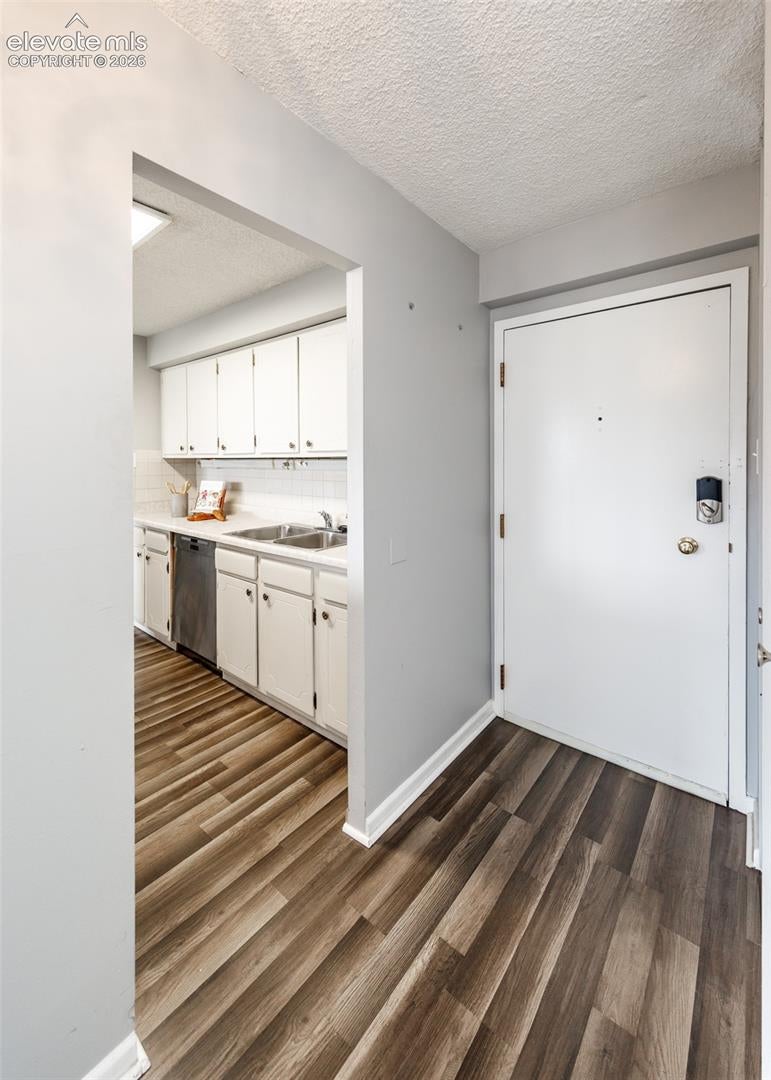 411 Lakewood Circle A1106