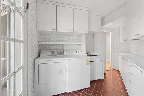 Tiny photo for 26 Oak Avenue, Colorado Springs, CO 80906 (MLS # 3283134)