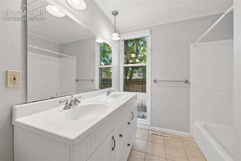 Tiny photo for 26 Oak Avenue, Colorado Springs, CO 80906 (MLS # 3283134)