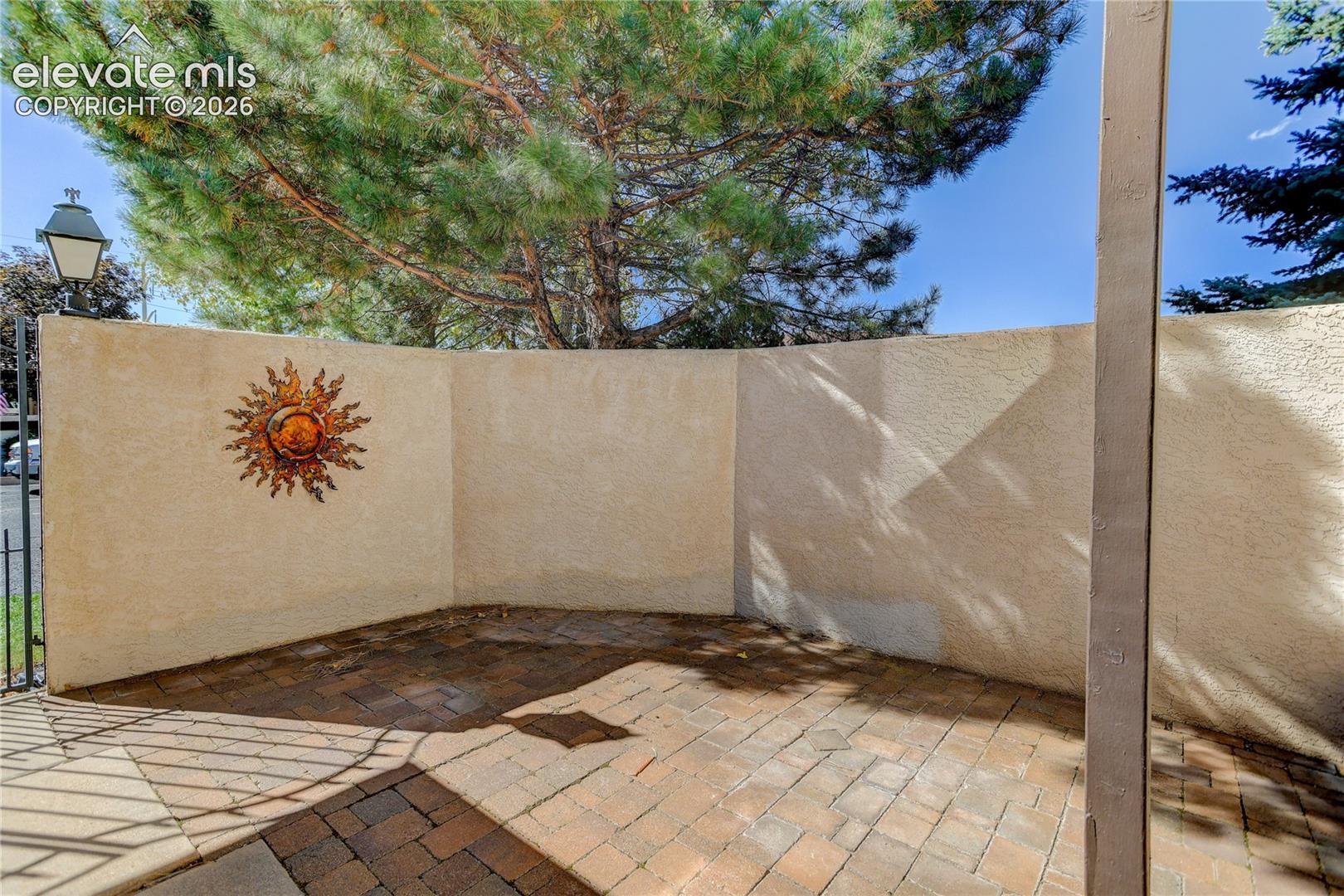 2932 Camino Cielo Court