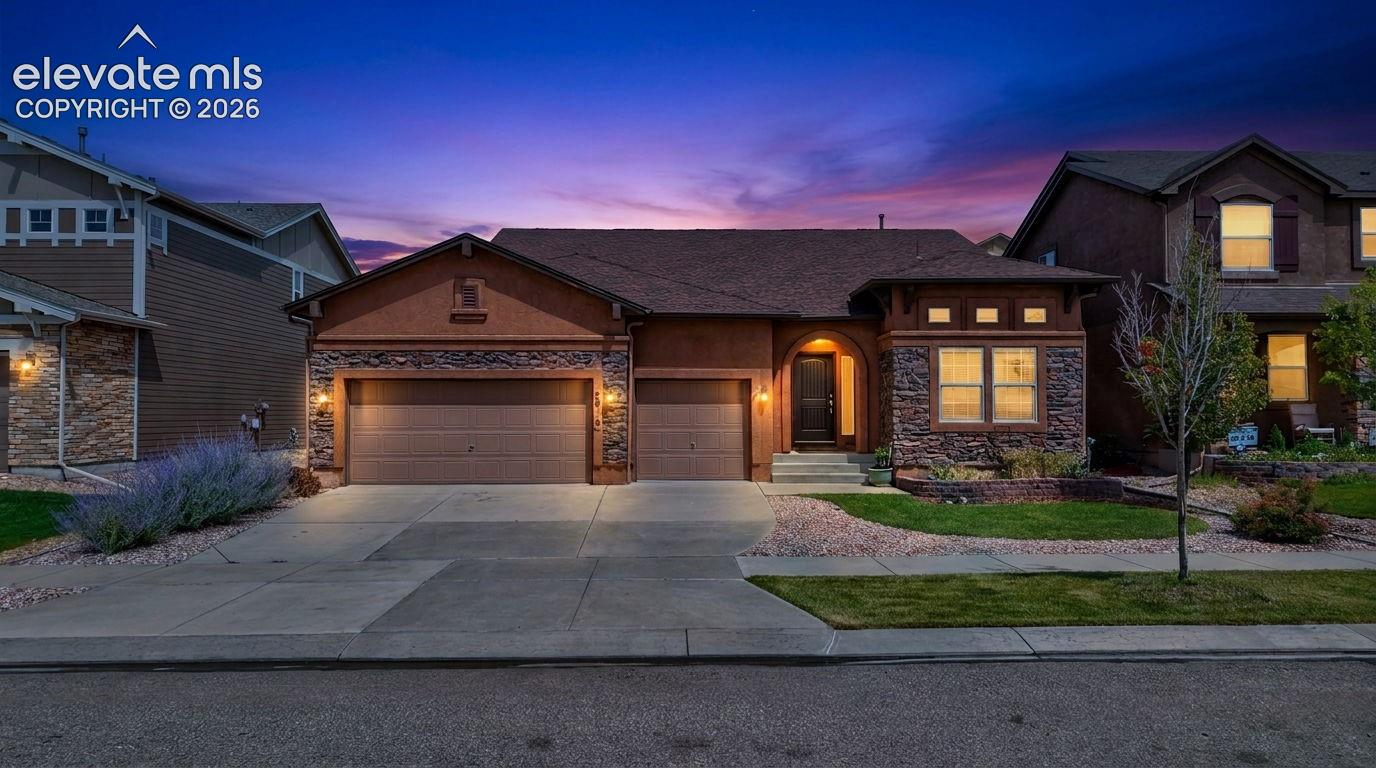 5918 Monashee Court