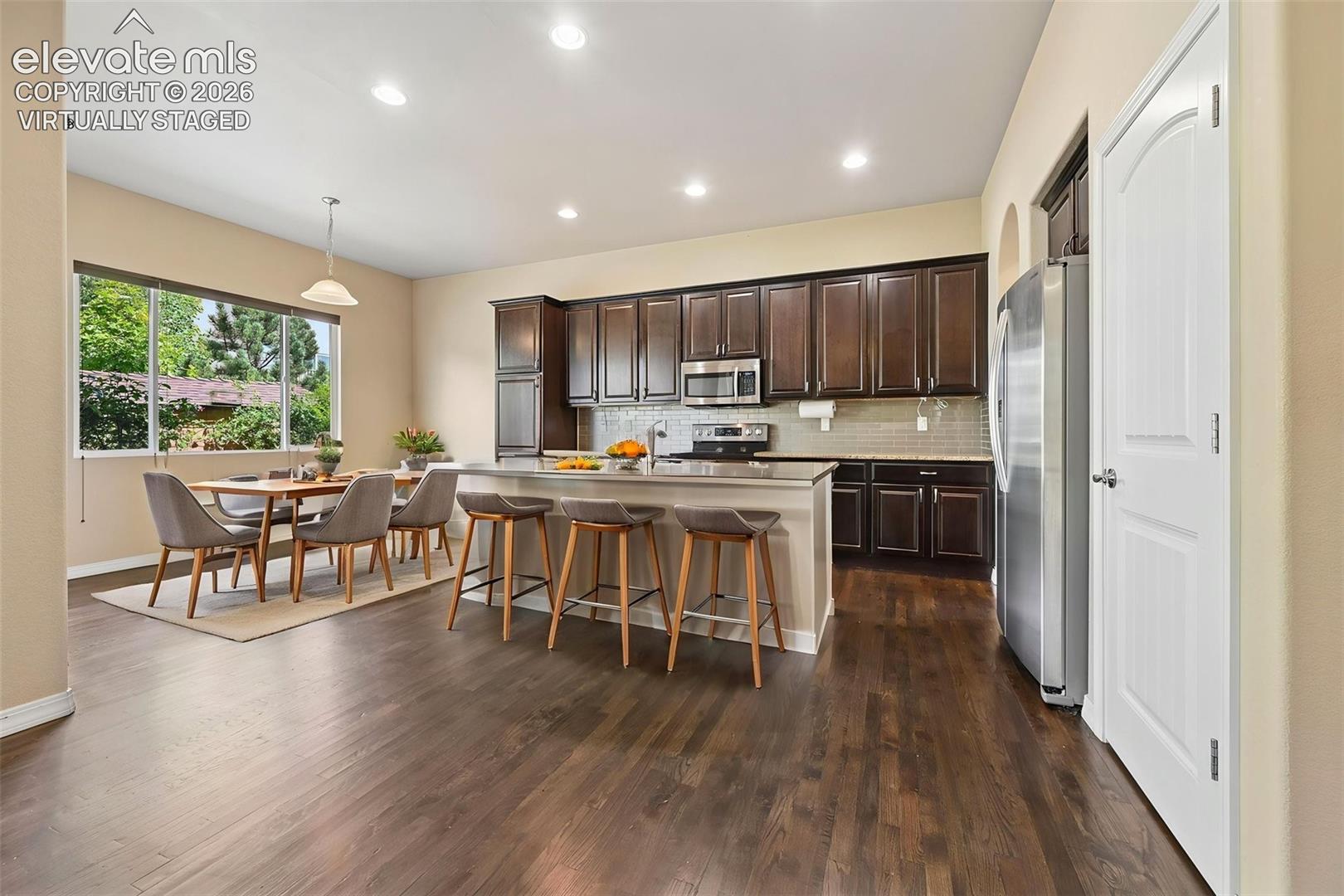 5918 Monashee Court