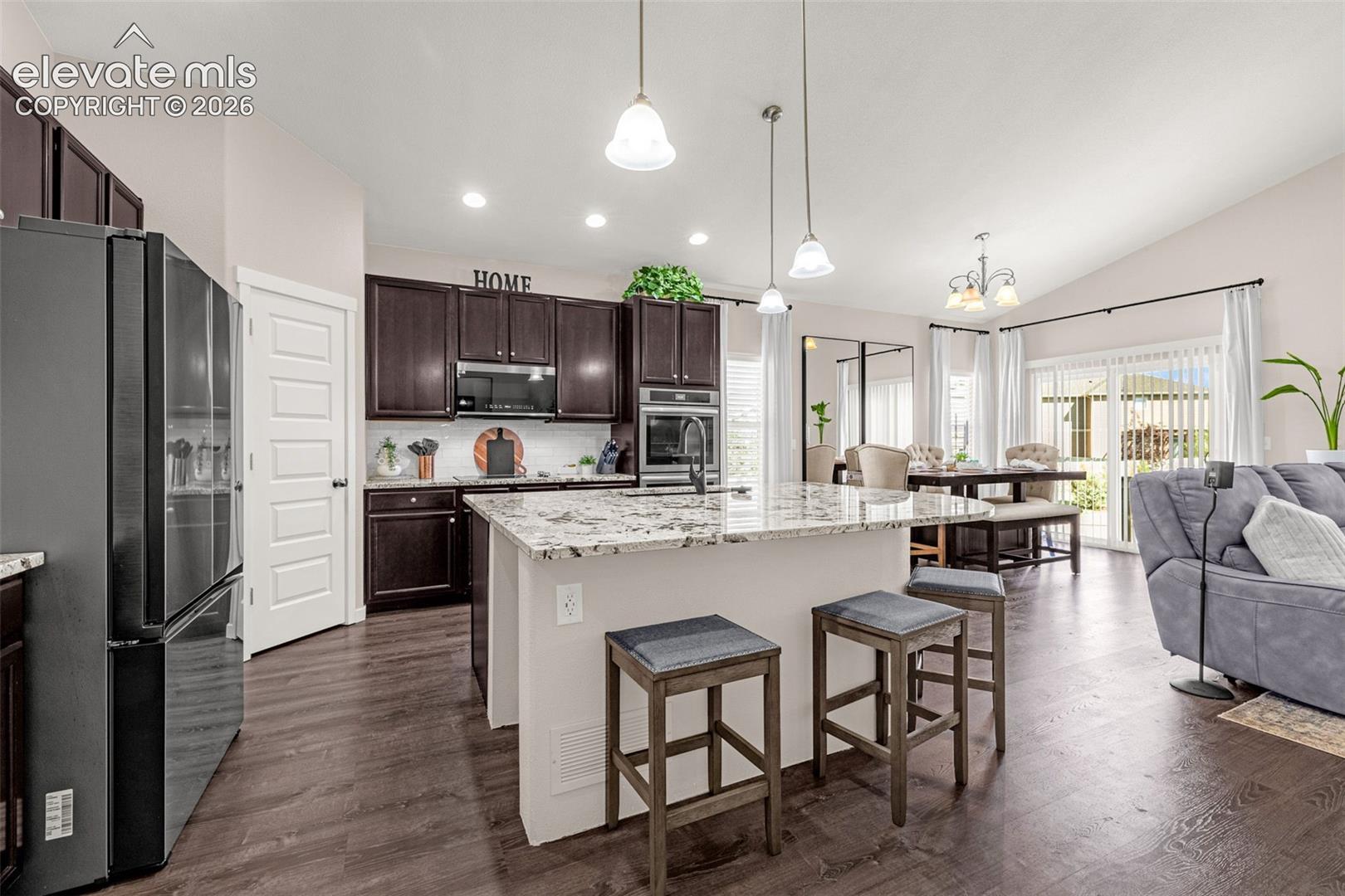 2232 Chickhollow Drive