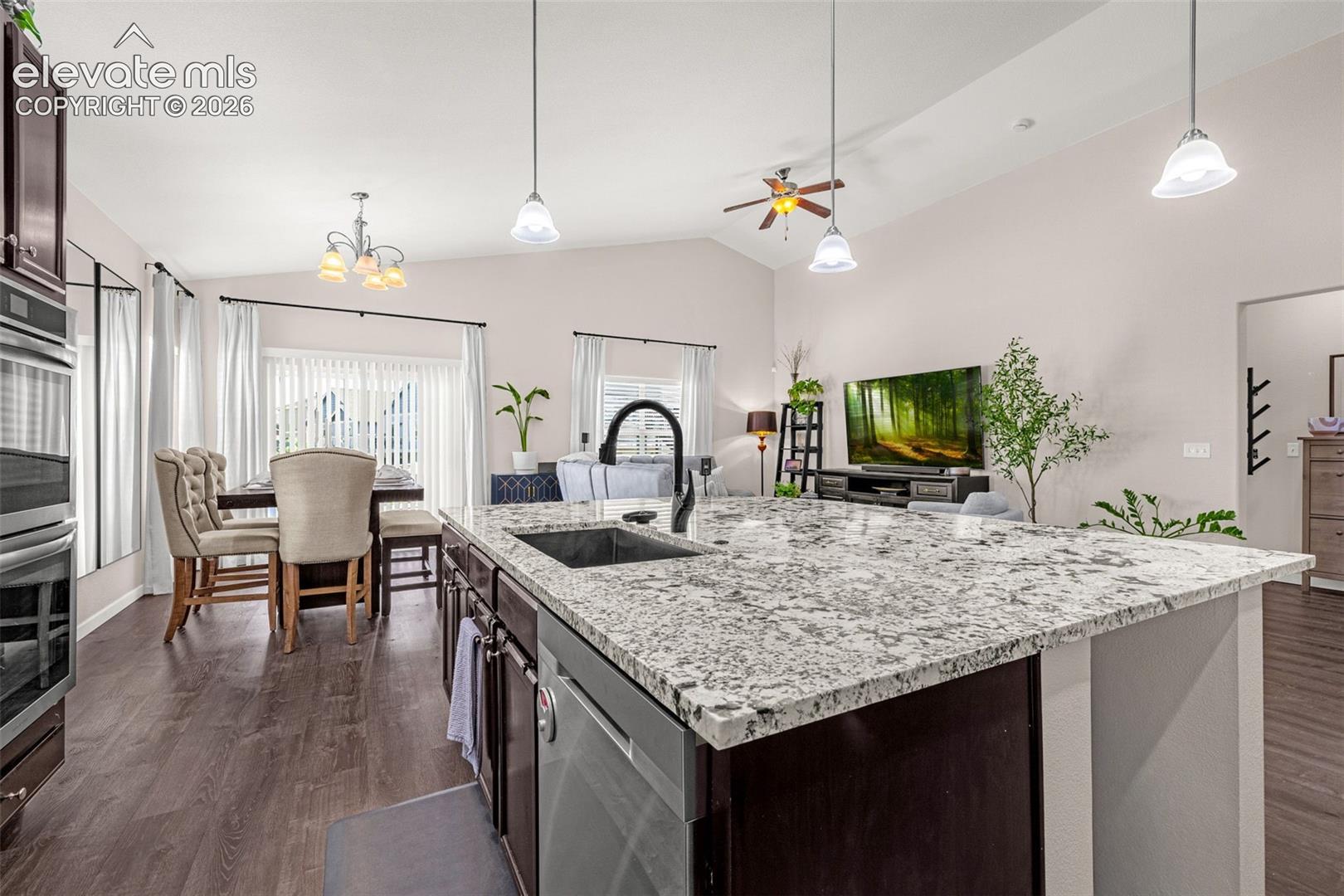 2232 Chickhollow Drive