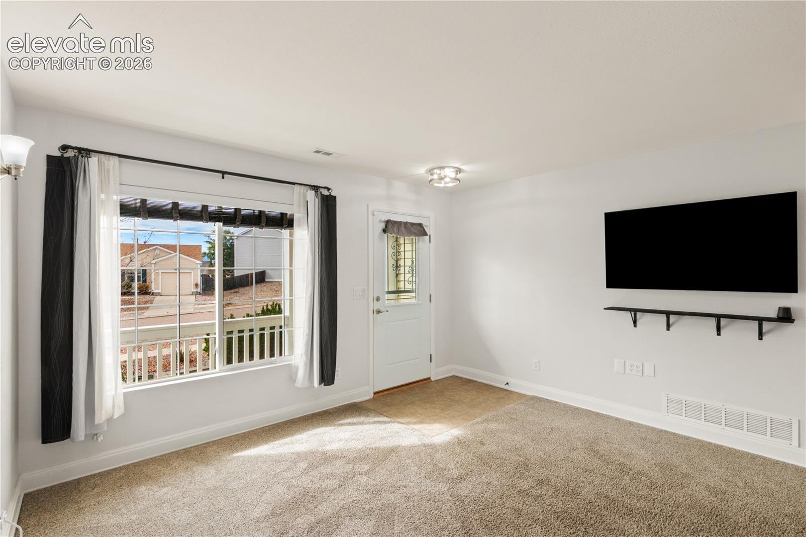6639 Cache Drive