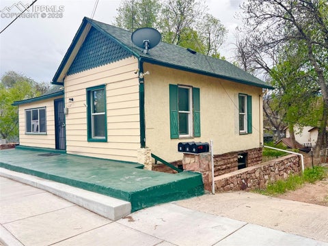 Photo of 3137 Pikes Peak Avenue, Colorado Springs, CO 80904 (MLS # 6996929)