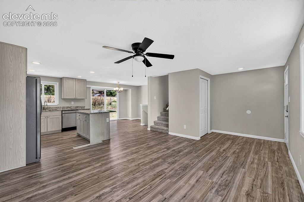 320 Cranbrook Circle